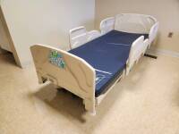 STRYKER 5700 CHG SPIRIT HOSPITAL BED