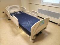 STRYKER 5700 CHG SPIRIT HOSPITAL BED