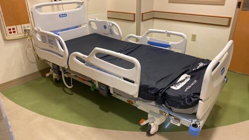 HILL-ROM CENTRELLA HOSPITAL BED