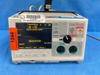 ZOLL MSERIES BIPHASIC DEFIBRILLATOR W/ 3 LEAD ECG, SPO2, PACING, ANALYZE, ECG, W/ BATTERY