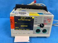 ZOLL MSERIES BIPHASIC DEFIBRILLATOR W/ 3 LEAD ECG, SPO2, PACING, ANALYZE, ECG, W/ BATTERY