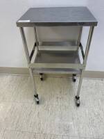 STAINLESS STEEL TABLE, 1-SHELF