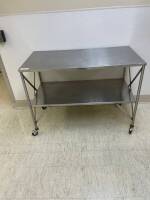 STAINLESS STEEL TABLE, 1-SHELF