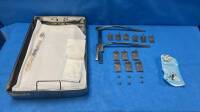 ANKENEY STERNAL RETRACTOR SET