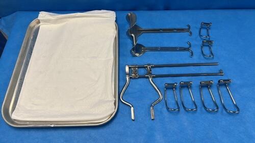 BALFOUR RETRACTOR W/ QTY 6 FEET SET