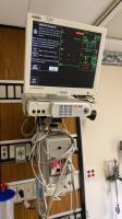 GE SOLAR 8000M PATIENT MONITOR SYSTEM W/ TRAM-RAC 4A, TRAM 451M MODULE, CHROMAMAXX 17CDYS2W MONITOR