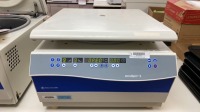 FISHER SCIENTIFIC ACCUSPIN 3 CENTRIFUGE