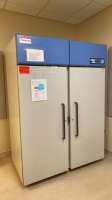 THERMO SCIENTIFIC ULT5030A22 REVCO PORTABLE DOUBLE-DOOR LABORATORY REFRIGERATOR