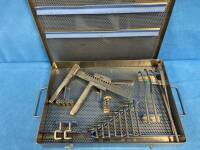 V. MUELLER COLLIS MODIFIED RETRACTOR SET