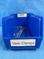 LOT OF VASCULAR CLAMPS