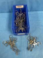 LOT OF ASSORTED SMALL BECKMAN WEITLANER RETRACTORS