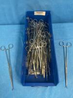 LOT OF CURVED FORCEPS