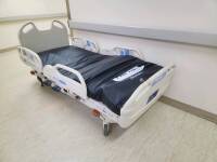 HILL-ROM P3200 VERSACARE HOSPITAL BED