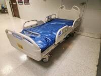 HILL-ROM P3200 VERSACARE HOSPITAL BED