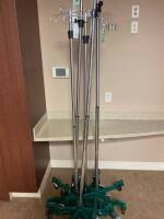 LOT OF QTY (5) GREEN BASE IV POLES