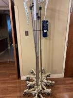 LOT OF QTY (5) WHITE BASE IV POLES