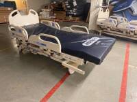 HILL-ROM P3200 VERSACARE HOSPITAL BED