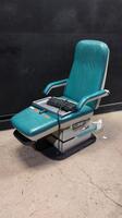MIDMARK PODIATRY 417 POWER EXAM CHAIR