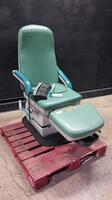MIDMARK PODIATRY 417 POWER EXAM CHAIR