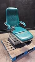 MIDMARK PODIATRY 417 POWER EXAM CHAIR