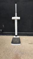 SECA DIGITAL PATIENT SCALE
