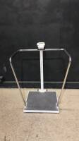 DETECTO DIGITAL PATIENT SCALE