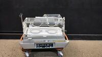 ATOM V-808 INFANT INCUBATOR