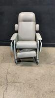 RECLINER