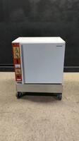HERAEUS B5060 EK INCUBATOR