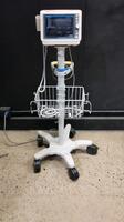 PHILIPS SURESIGNS VM4 PATIENT MONITOR