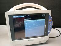 NIHON KOHDEN MU-631RA PATIENT MONITOR