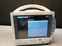NIHON KOHDEN MU-631RA PATIENT MONITOR