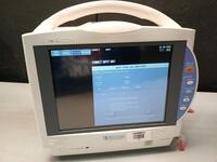 NIHON KOHDEN MU-631RA PATIENT MONITOR
