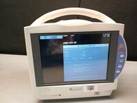NIHON KOHDEN MU-631RA PATIENT MONITOR