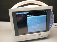 NIHON KOHDEN MU-631RA PATIENT MONITOR