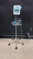 CRITIKON DINAMAP COMPACT BP PATIENT MONITOR