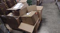LOT OF VARIOUS DISPOSABLES