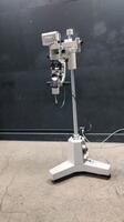 URBAN M5 SURGICAL MICROSCOPE TO INCLUDE SINGLE MOUNT BINOCULAR WITH EYEPIECES BOTH (10X) BOTTOM LENSE (250MM) ON STAND