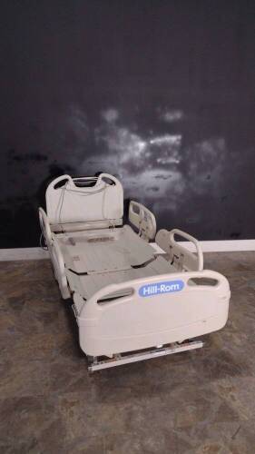 HILL-ROM VERSACARE HOSPITAL BED