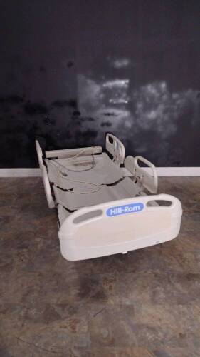 HILL-ROM VERSACARE HOSPITAL BED