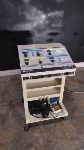 CONMED SYSTEM 7550 ESU SYSTEM WITH FOOTSWITCH