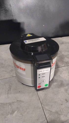 STAT-SPIN EXPRESS 2 CENTRIFUGE