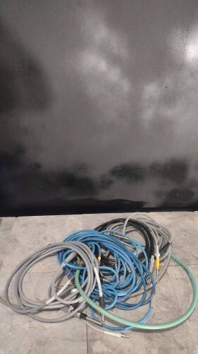 LOT OF CABLES AND TUBES