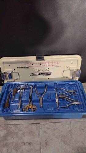 LUHR IMPLANT AND INSTRUMENT STORAGE/STERILIZATION CASE