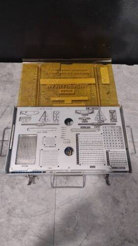 STORZ MAXILLOFACIAL PLATE/SCREW/INSTRUMENT SET