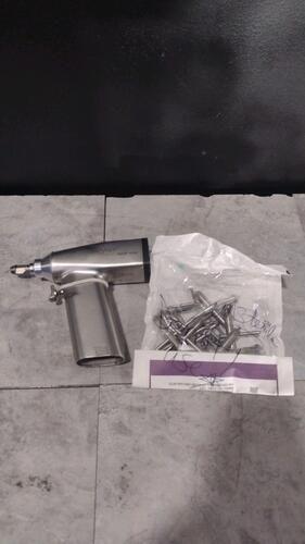 STRYKER 2106 RECIP SAW W/ ACCESSORIES