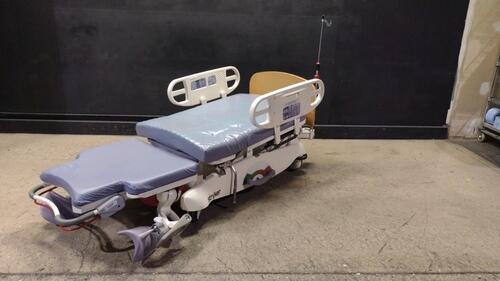 STRYKER LD304 BIRTHING BED