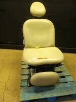 MIDMARK 630 POWER EXAM CHAIR