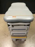 MIDMARK 604 EXAM TABLE