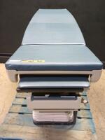 MIDMARK 405 POWER EXAM TABLE